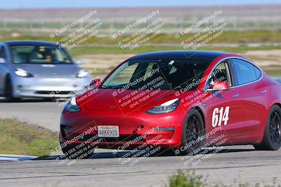 media/Apr-02-2023-Speed Ventures (Sun) [[5e759f4fdb]]/5-Tesla corsa A/session 1 Sweeper/